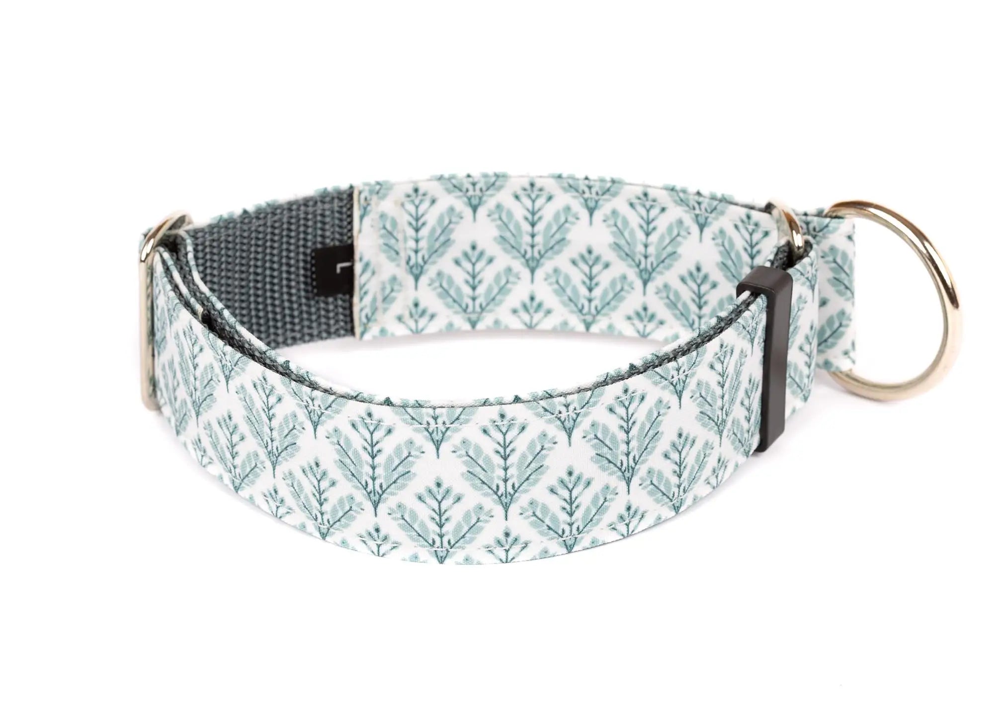 Hope Hound limited slip waterproof dog collar with botanical blue pattern on white background