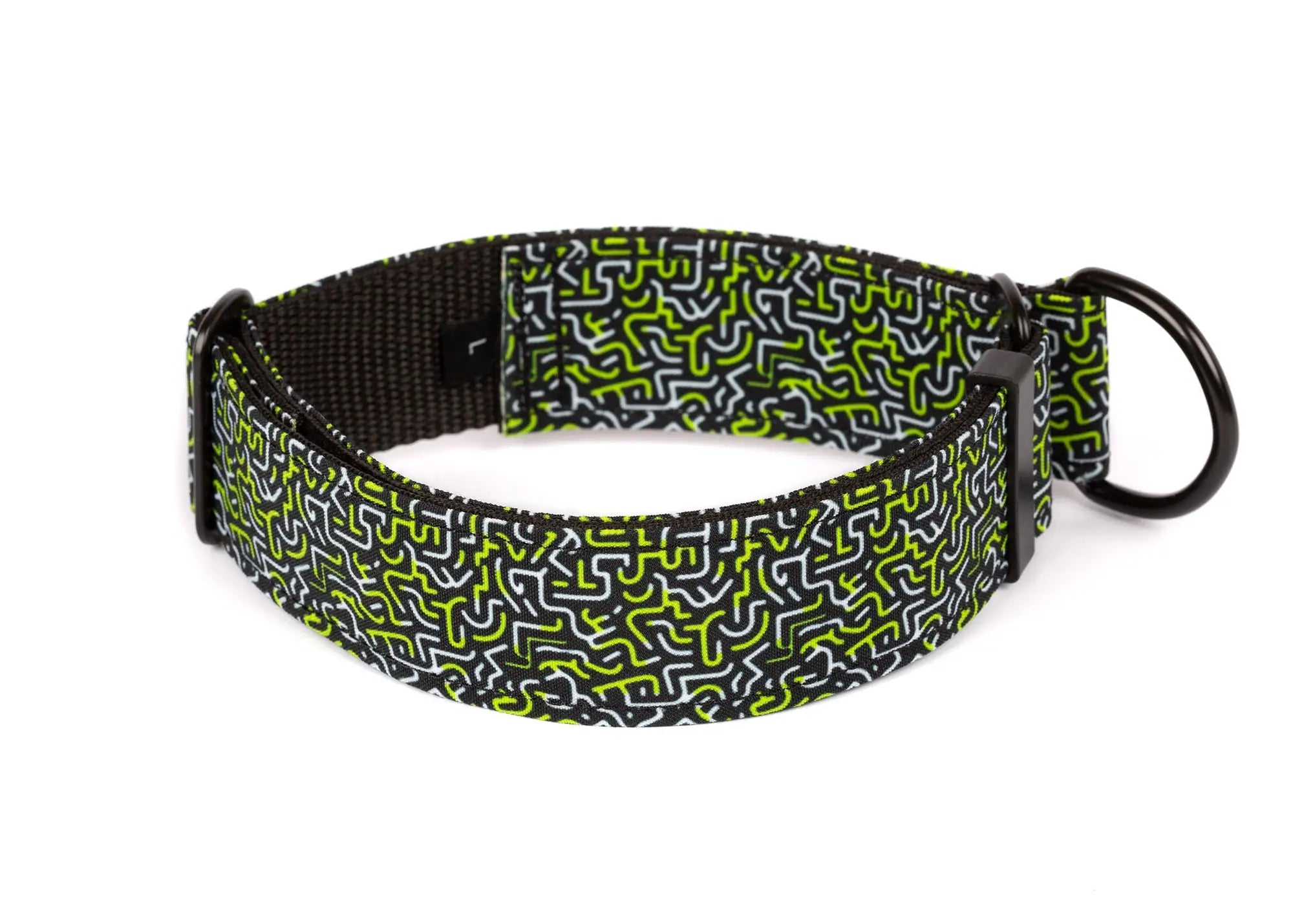 Slip Dog collar with neon green pattern on a black background