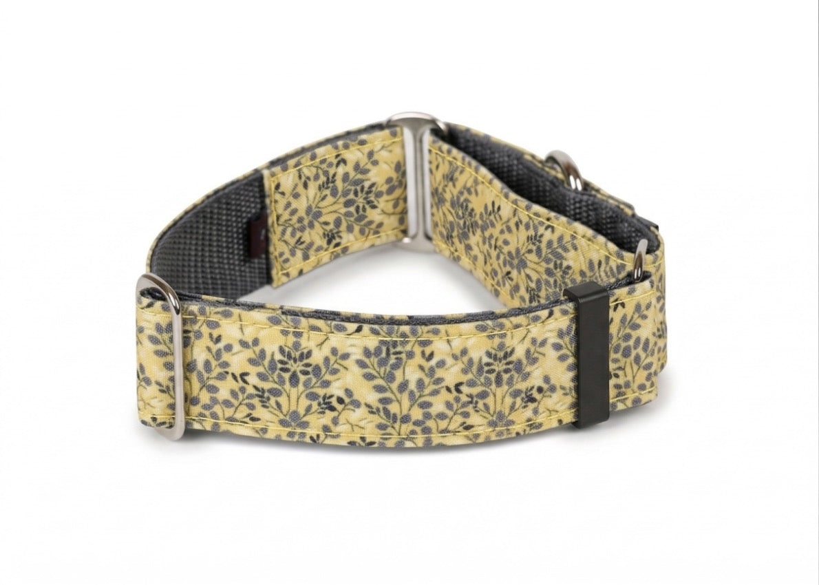 Cirine - Martingale Collar